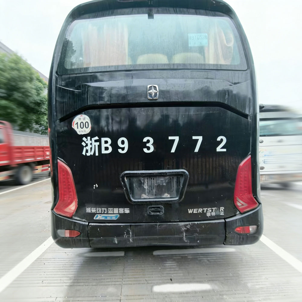 亚星53座柴油巴士