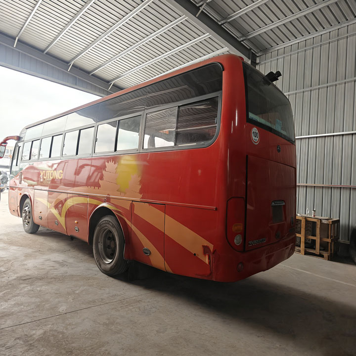宇通35座柴油二手客车