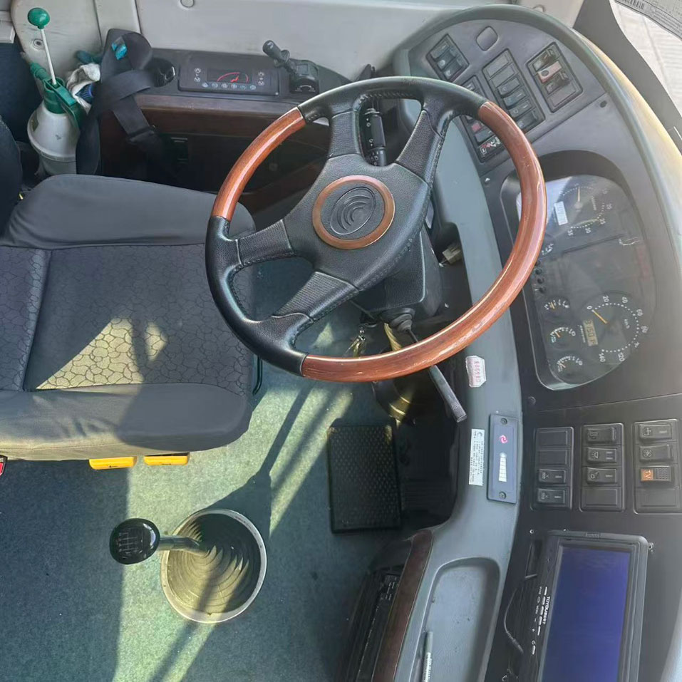 9m二手柴油客车