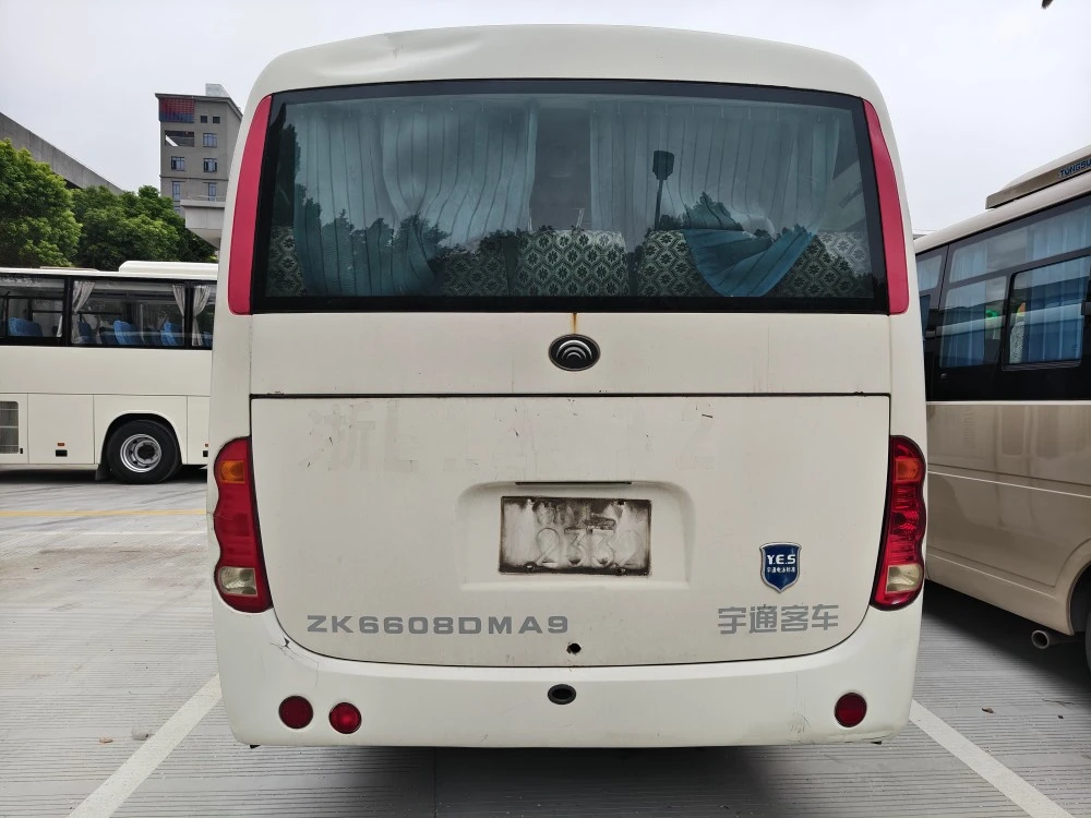 Yutong 6m Used Diesel Bus